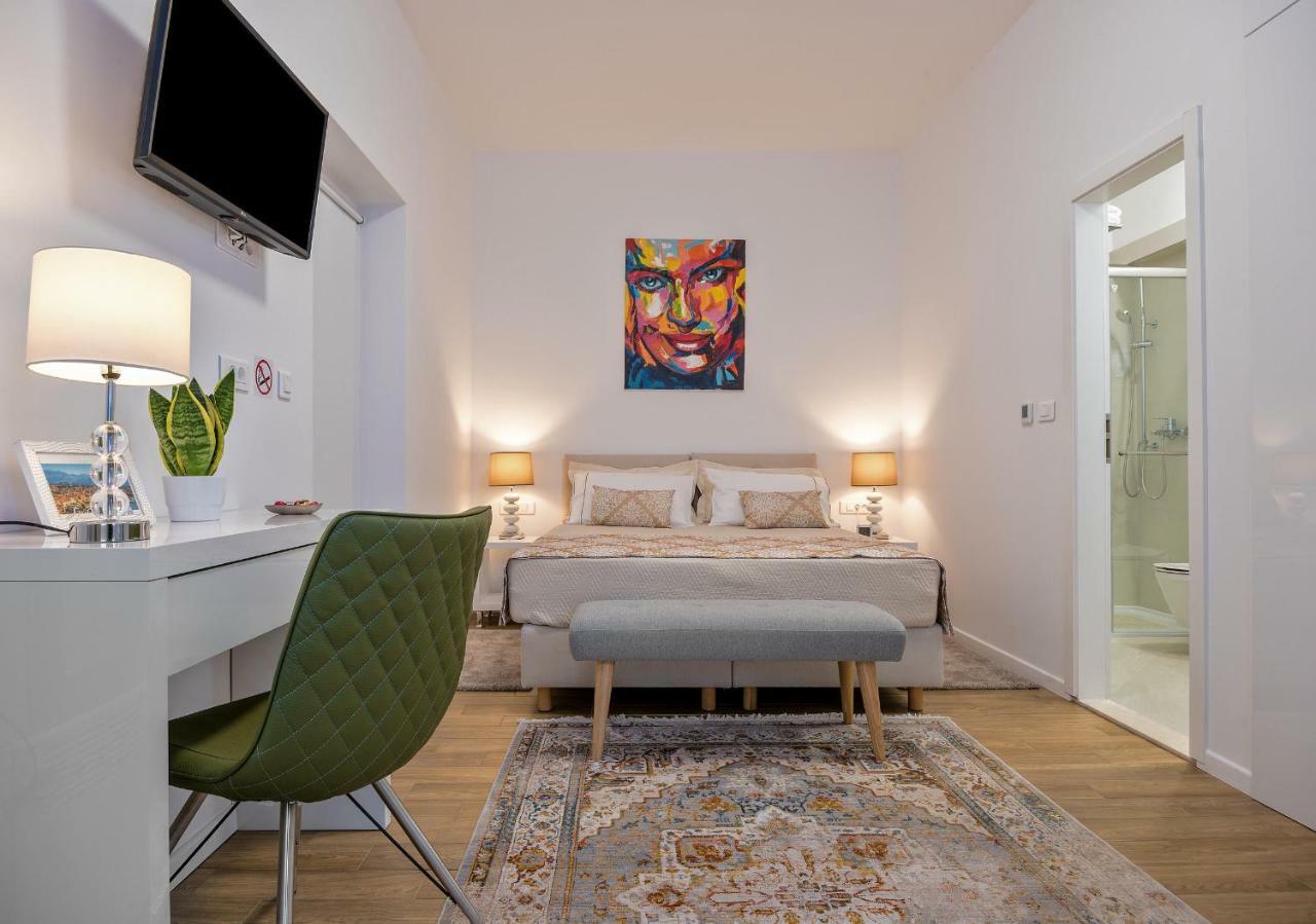 Villa Corona Сплит Екстериор снимка